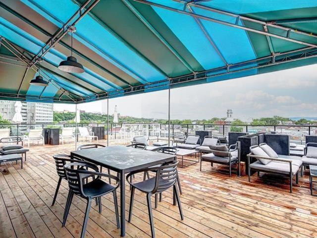 Апартаменти Penthouse On Charest - With Parking And Gym Квебек Екстер'єр фото